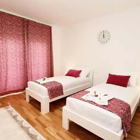 Gaestezimmer Hurem カップフェンベルク