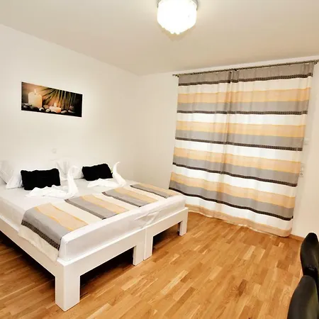 Gaestezimmer Hurem Homestay szállás Kapfenberg