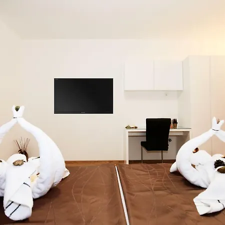 ホームステイ Gaestezimmer Hurem カップフェンベルク