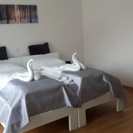 Homestay szállás Gaestezimmer Hurem